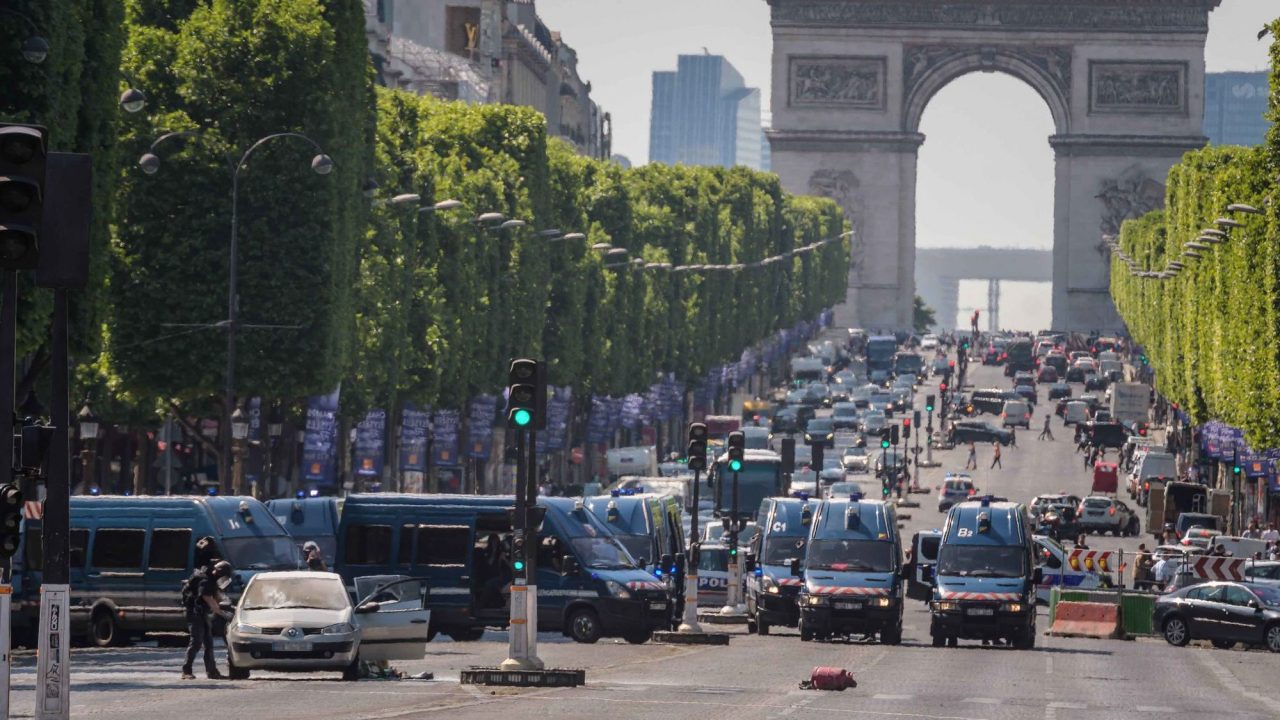 champs-elysées-1280x720.jpg